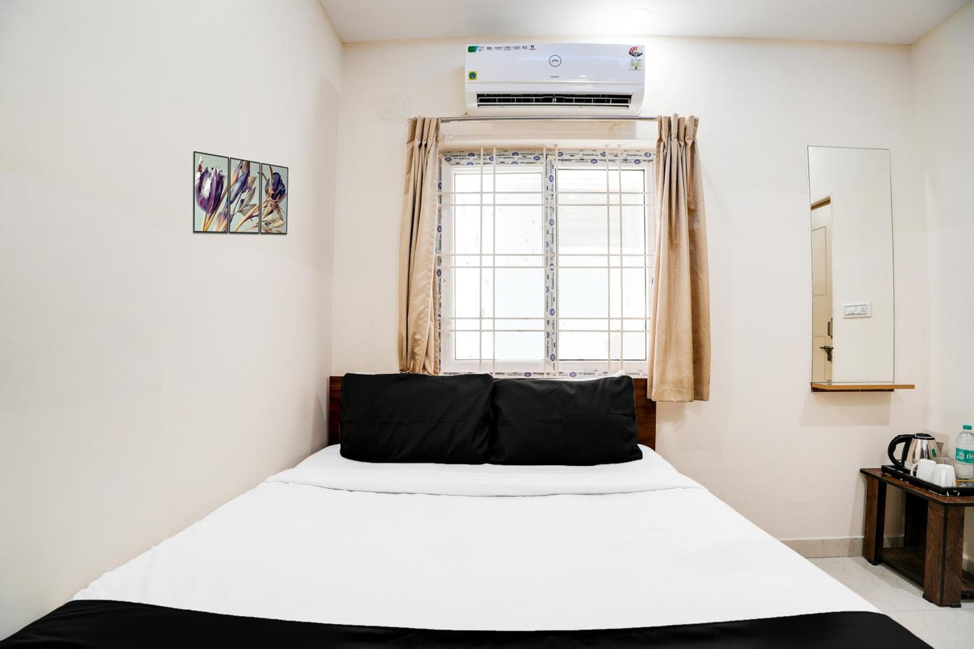 Super Hotel O Bangalore Near Reva Circle Formerly Cka Boarding Yelahanka Экстерьер фото